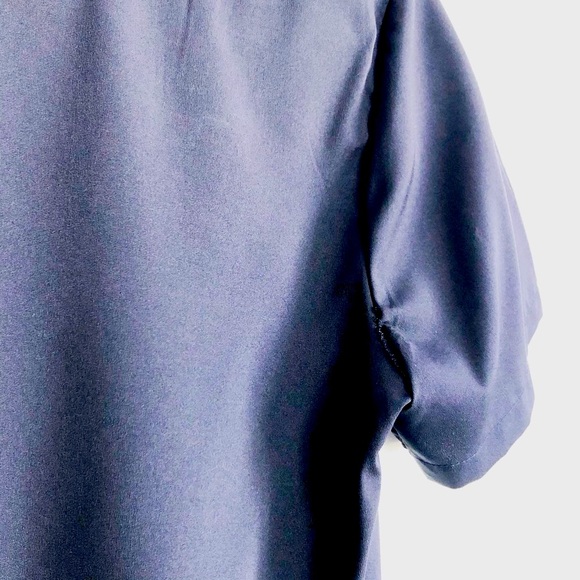 ✨3/$30✨BANANA REPUBLIC SHORT SLEEVE NAVY TOP - Picture 3 of 4